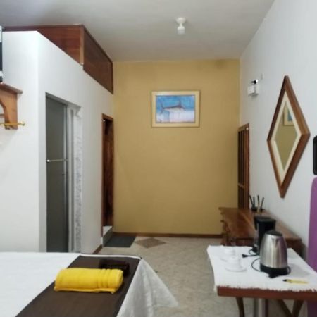 Alojamiento Villa Mar Puerto Ayora  Buitenkant foto